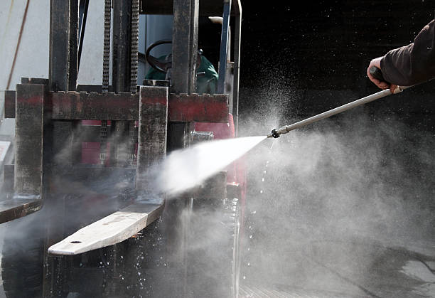 Best Building Exterior Washing  in Garden Grove, FL